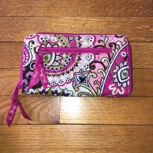 Vera Bradley wallet